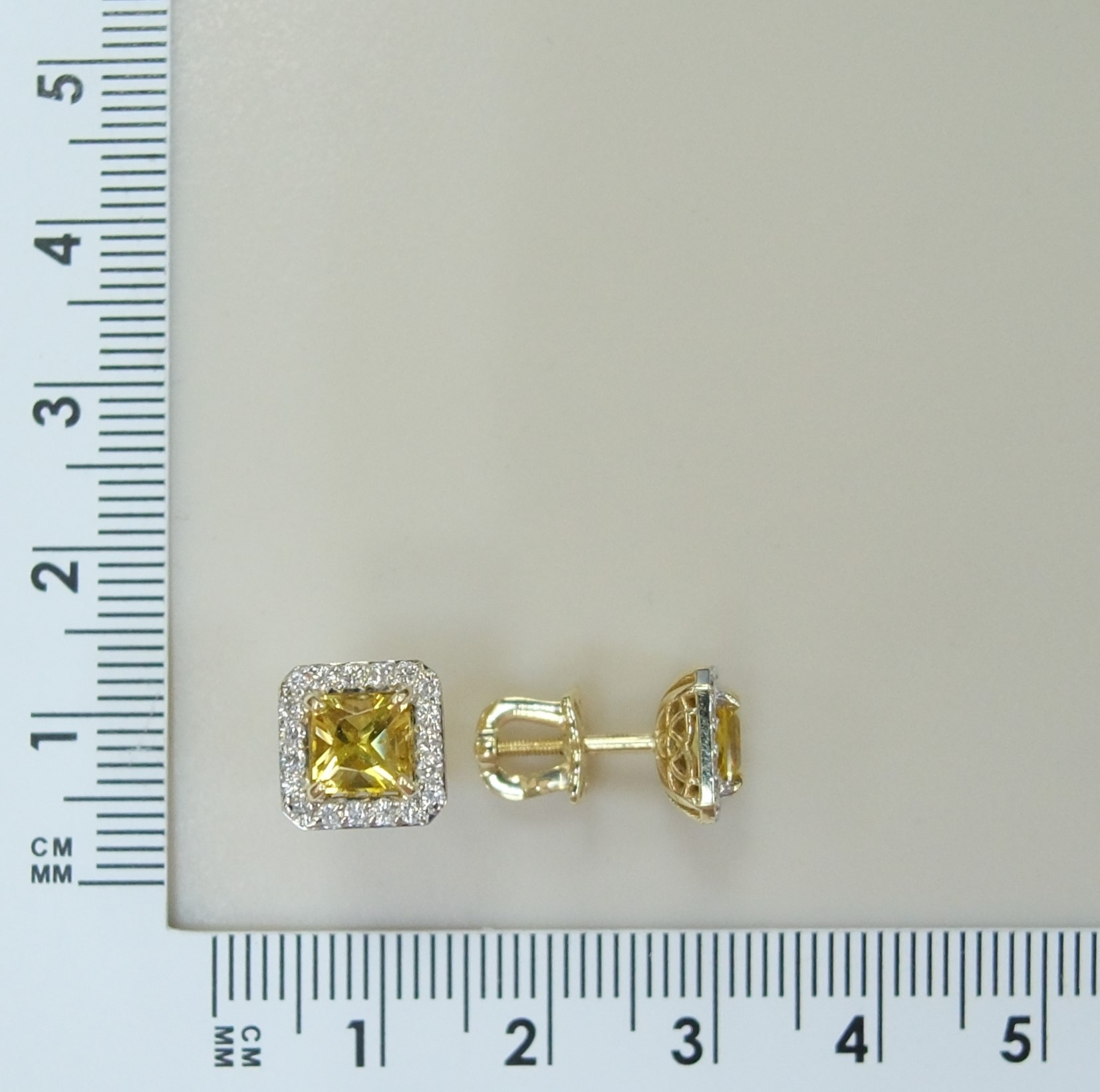 10512-001005 Серьги (Au 585)